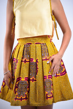 Load image into Gallery viewer, Yellow &quot;Akyekydeɛ akyi&quot; Ankara Print set
